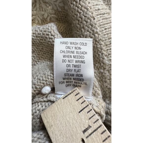 Croft & Barrow Winter Holiday Medium Women’s Sweater Birds Snowflakes Granny - Picture 6 of 8